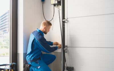 Emergency Garage Door Repairs: What to Expect from a Service Call
